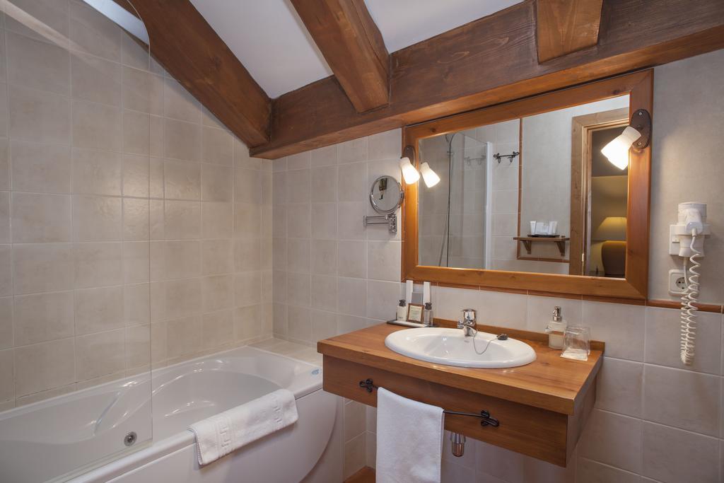 Hospederia De Santo Domingo Hotel Pedraza Luaran gambar